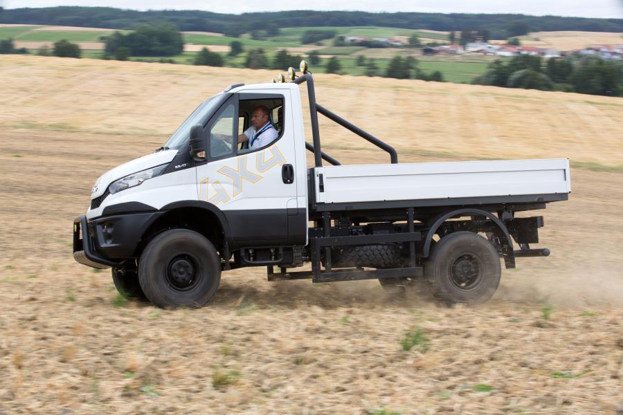  Iveco Daily 55-170 4x4 Chassis Cab 2015 года  (фото 11 из 12)